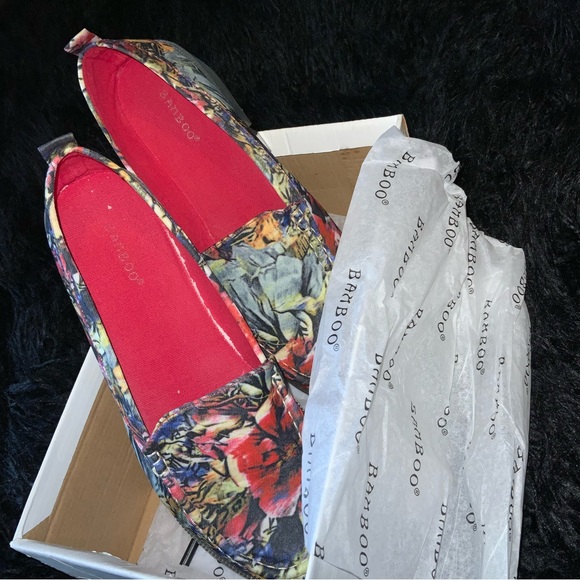 Bamboo platform loafers, size 9 - Picture 4 of 5